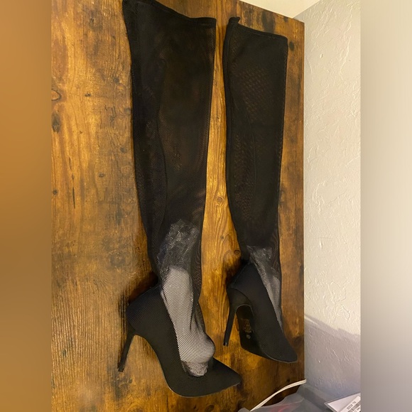 Fashion Nova Forever a Babe over the Knee Heels Netflex size 7.5 - Picture 3 of 15